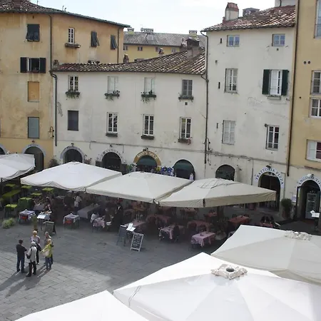 Micheli Anfiteatro Square Affittacamere